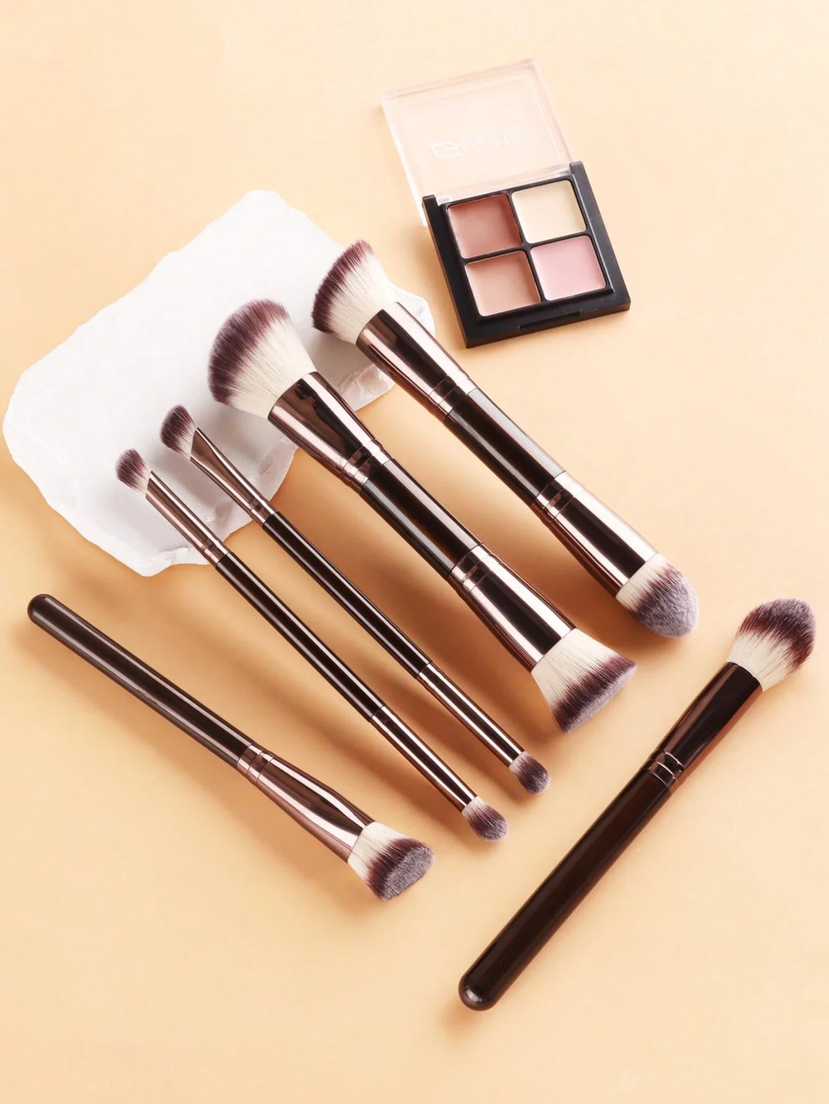 4pcs Professional Makeup Brush Set, Includes Dual-Ended Face Makeup Brushes, Angled Foundation Brush, Contour Brush, Blush Brush, Powder Brush, Eyeshadow Brush, Concealer Brush, Highlighter Brush, Blending Brush, Makeup Spong