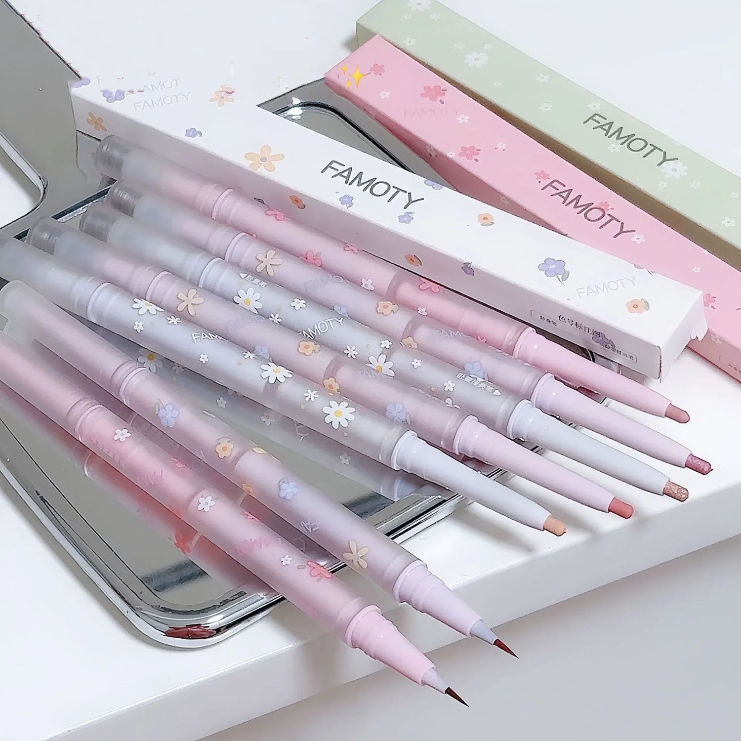 FAMOTY Double Head Eyeliner Liquid Down To Shadow Pencil Eye Highlighting Eyeshadow Stick Natural Big Eye Makeup Gel Pen