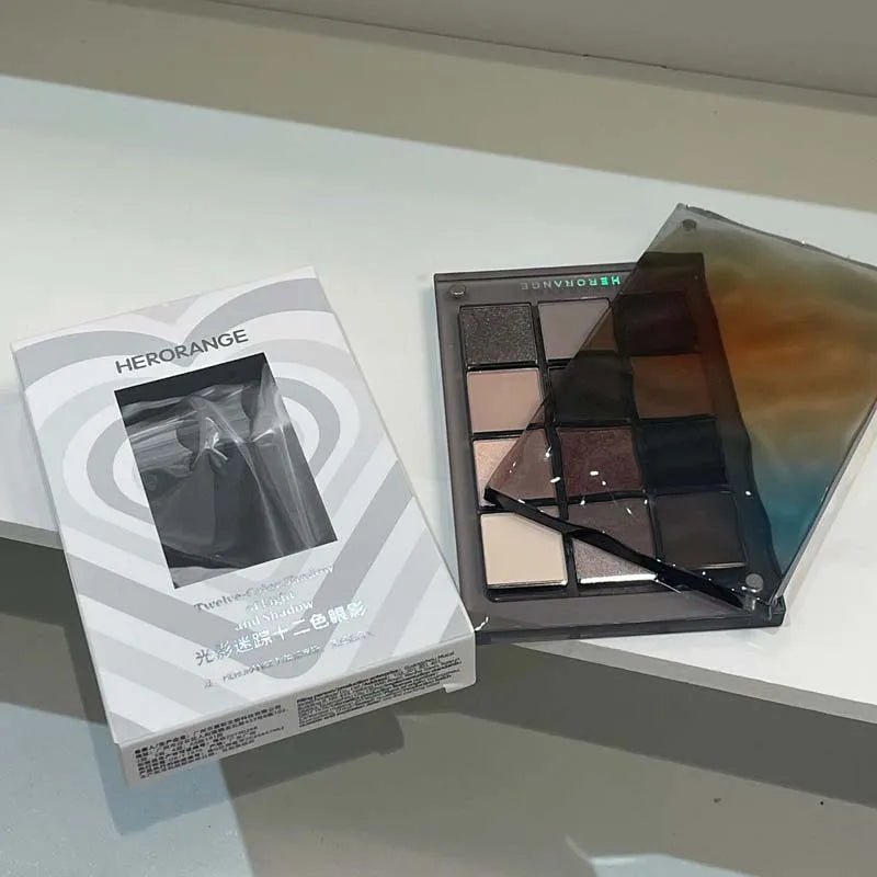 HERORANGE 12-color Eyeshadow Palette with Multiple Colors to Suit All Makeup Looks Dark Eyeshadow Palette