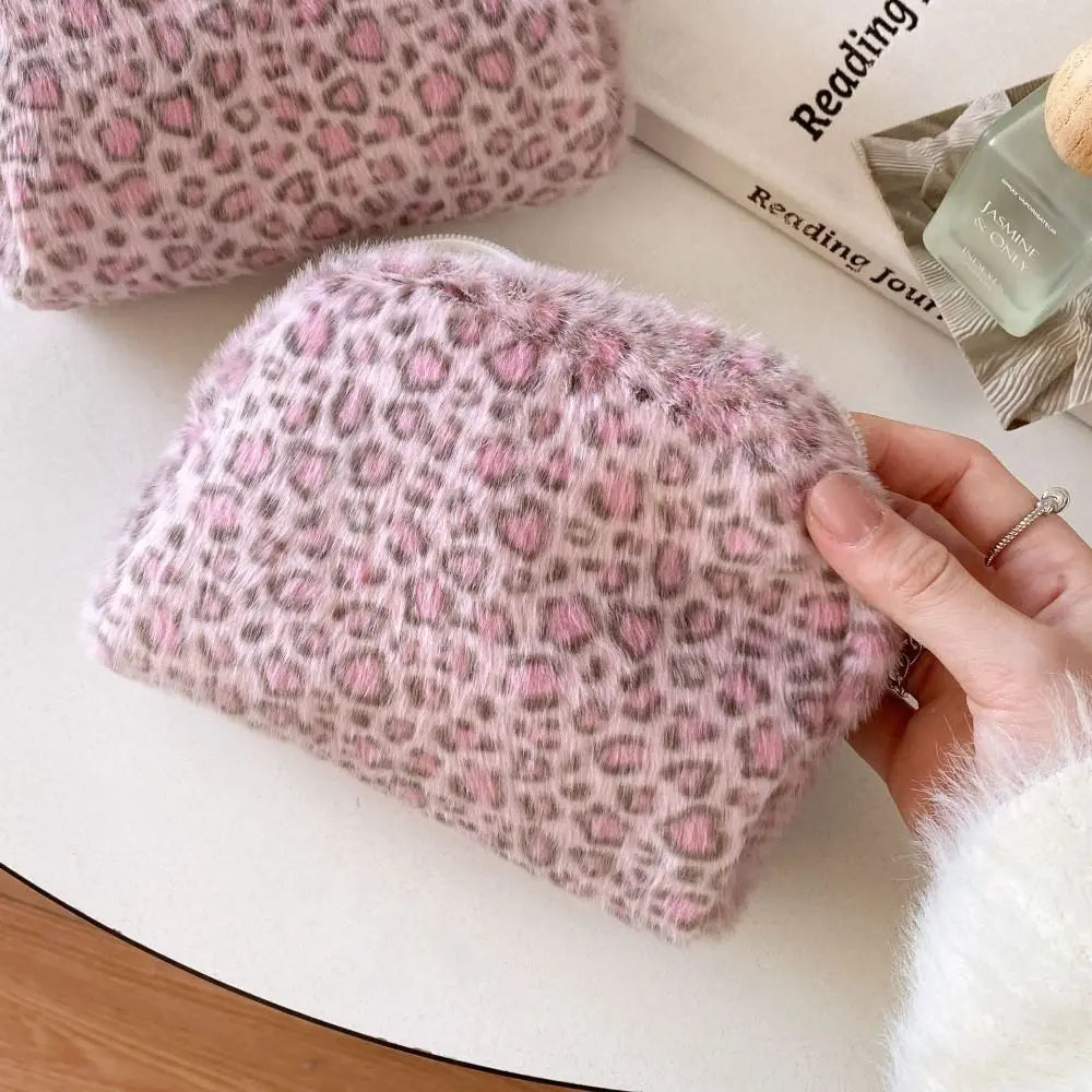 High Quality Fuzzy Makeup Bag Large Capacity Portable Cosmetic Bag Leopard Print Toiletry Organizer Girls