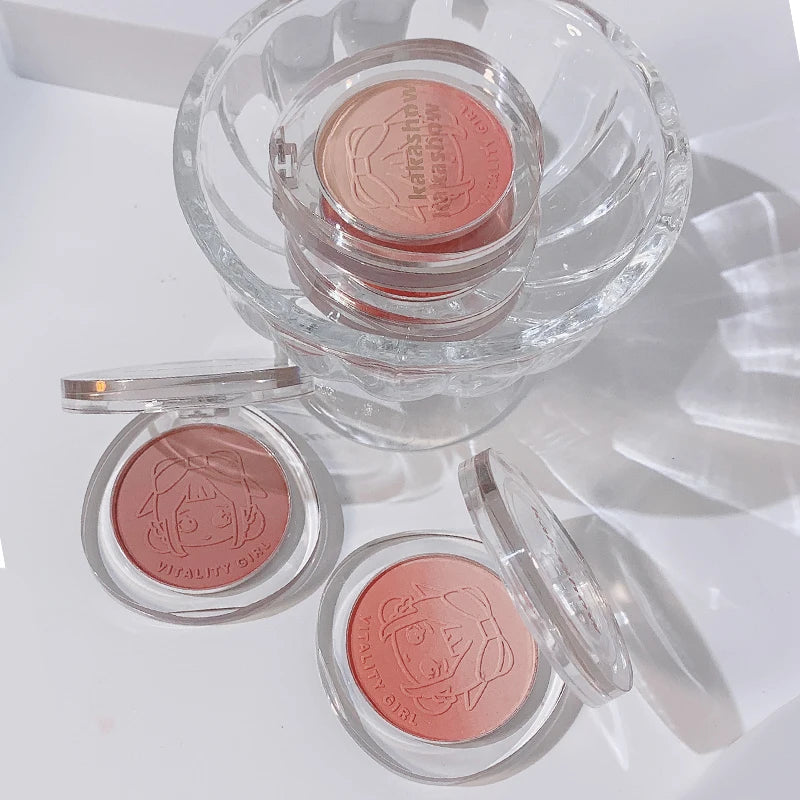Double Gradient Powder Blusher, Highlighting the Natural Nude Makeup Effect, Brightening the Cheeks, Showing Beautiful