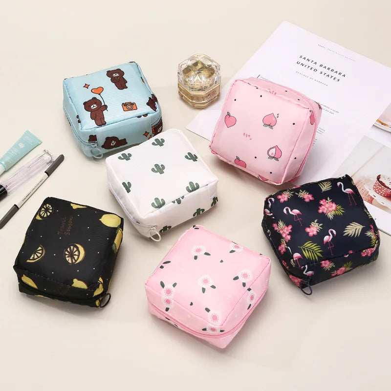 Cute Washable waterproof sanitary napkin storage portable capacity lipstick organizer napkin monthly storage travel cosmetic bag