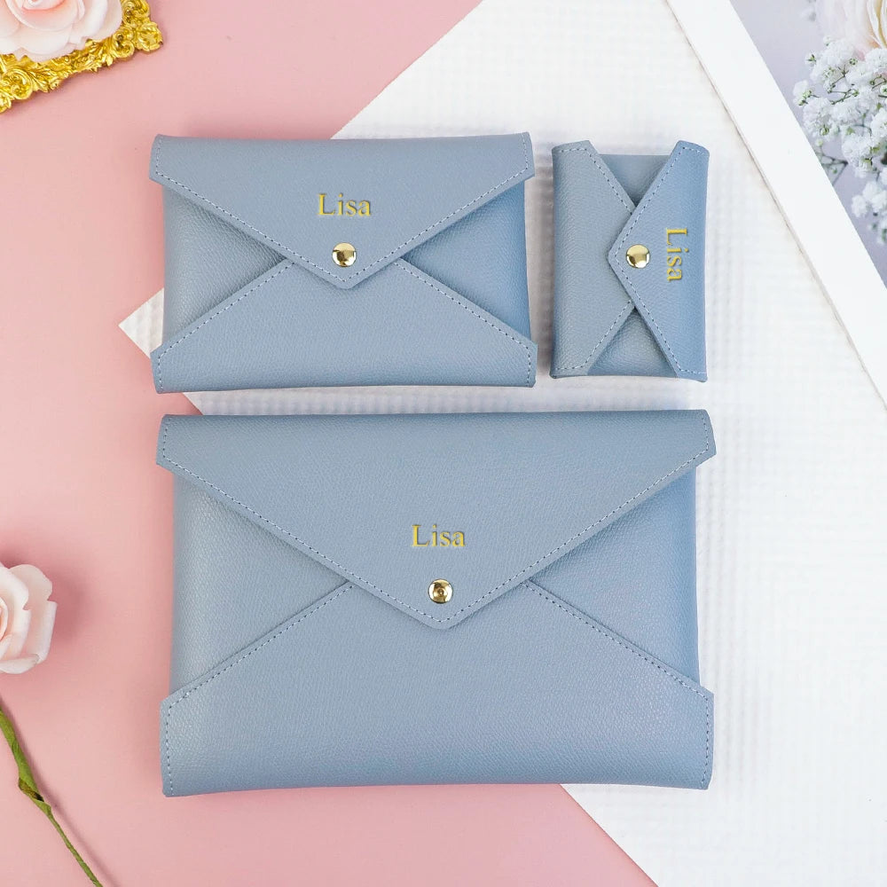 Customized Name Storage Bags Can Store Receipts, Loose Change, Cards, IPads, Wallets, Cosmetics and Jewelry in All Aspects